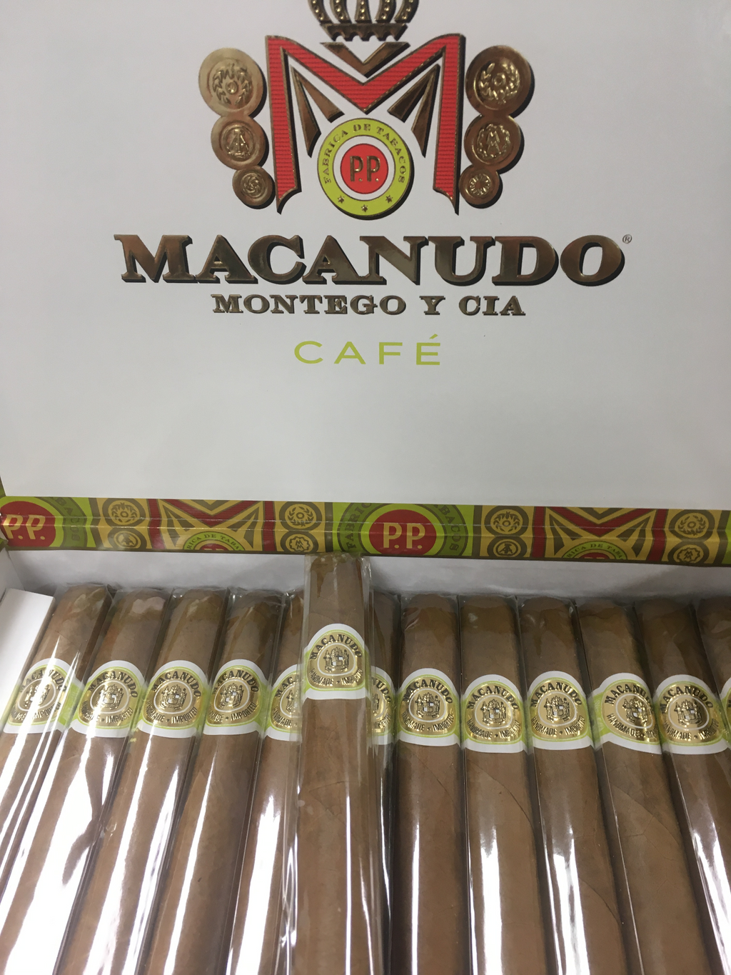Macanudo Cafe Rothschild